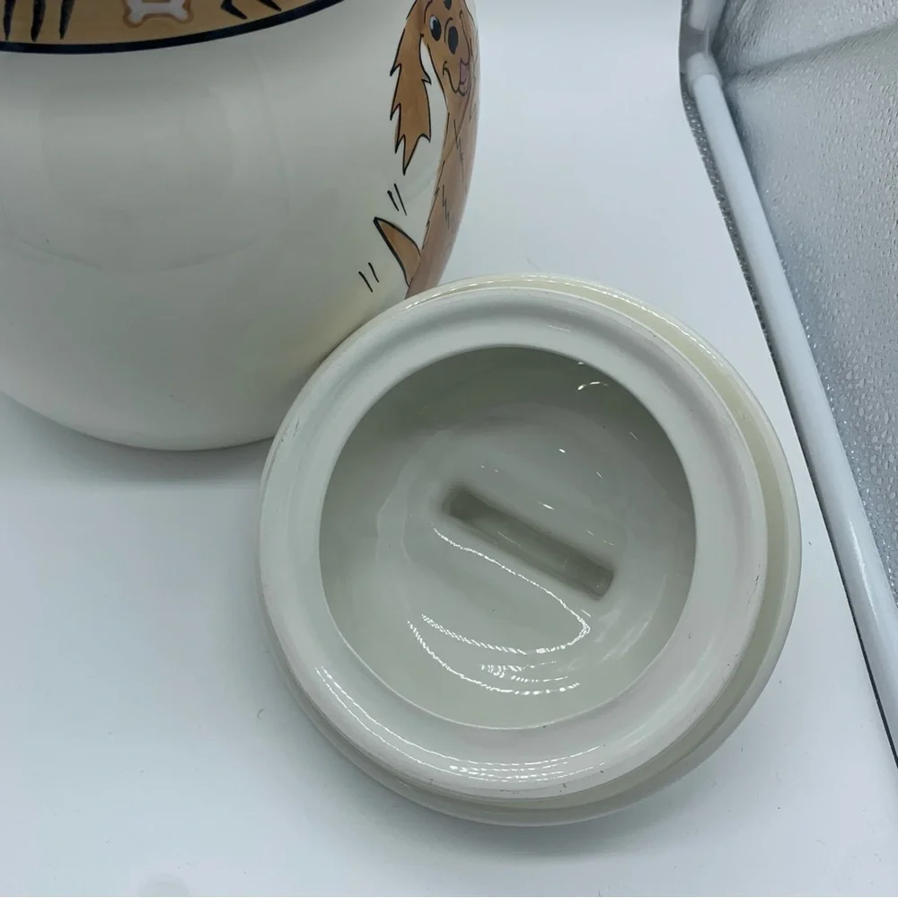 SOLD!! Inspirado Doggie Treat Canister Dog Biscuit Cookie Jar Ceramic - Picture 6 of 8